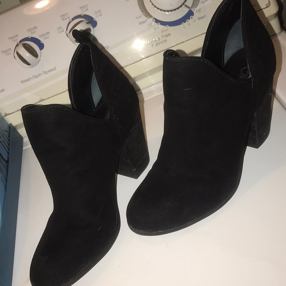 Black heals